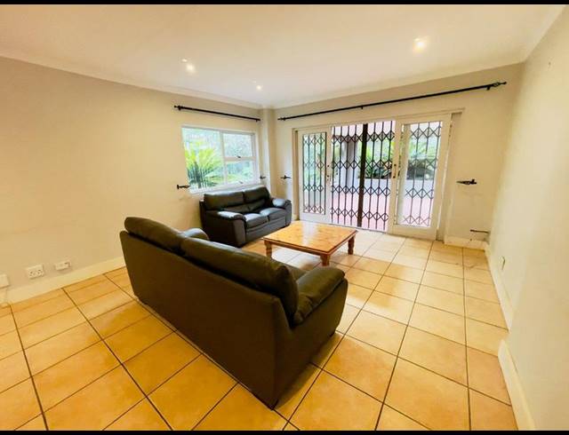 3 BEDROOM HOUSE FOR SALE IN CRAIGAVON